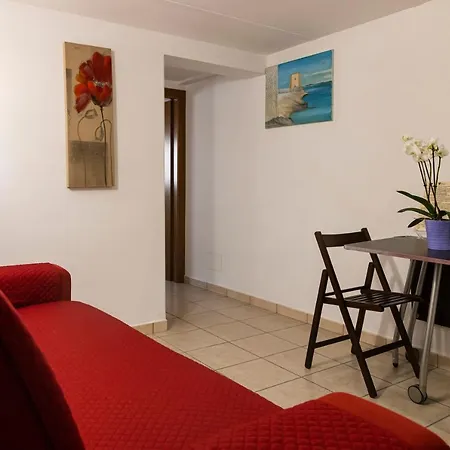 Casetta In Centro Apartment